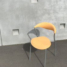 Load image into Gallery viewer, MOON CHAIR
