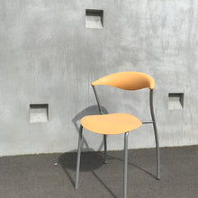 Load image into Gallery viewer, MOON CHAIR
